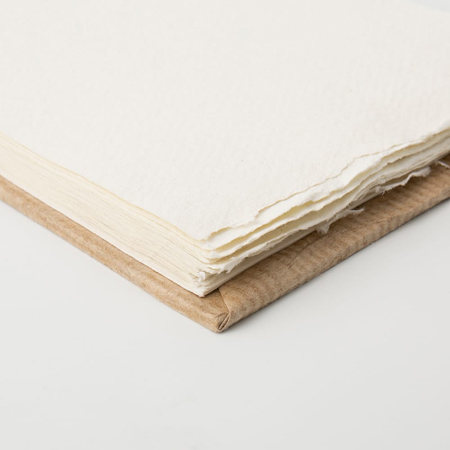 Khadi Papers Hardback - Handgemaakt schetsboekje - 100% katoen - stevige genaaid omslag - schepranden