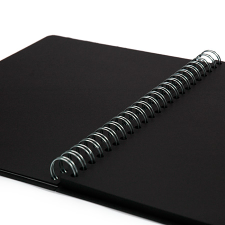 Seawhite Euro Pop - wire-bound sketchbook - black hard cover - 50 black sheets 130g/m²
